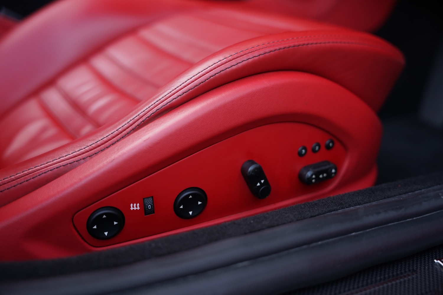 Used Ferrari California 2009 for sale - 77409938: Photo 78