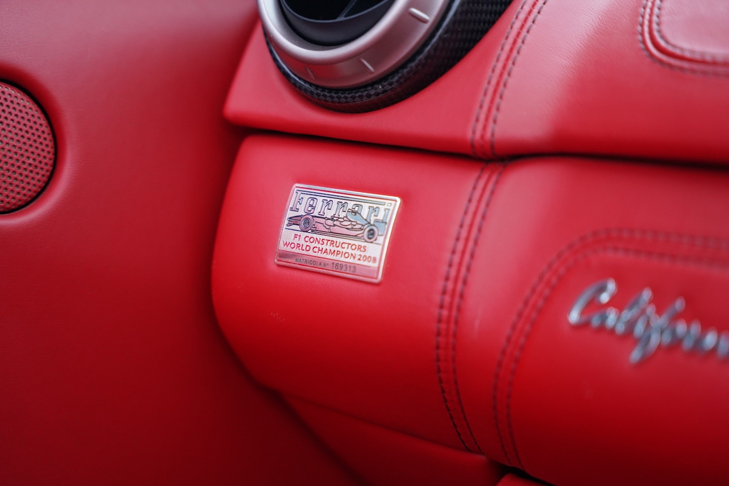 Used Ferrari California 2009 for sale - 77409938: Photo 82