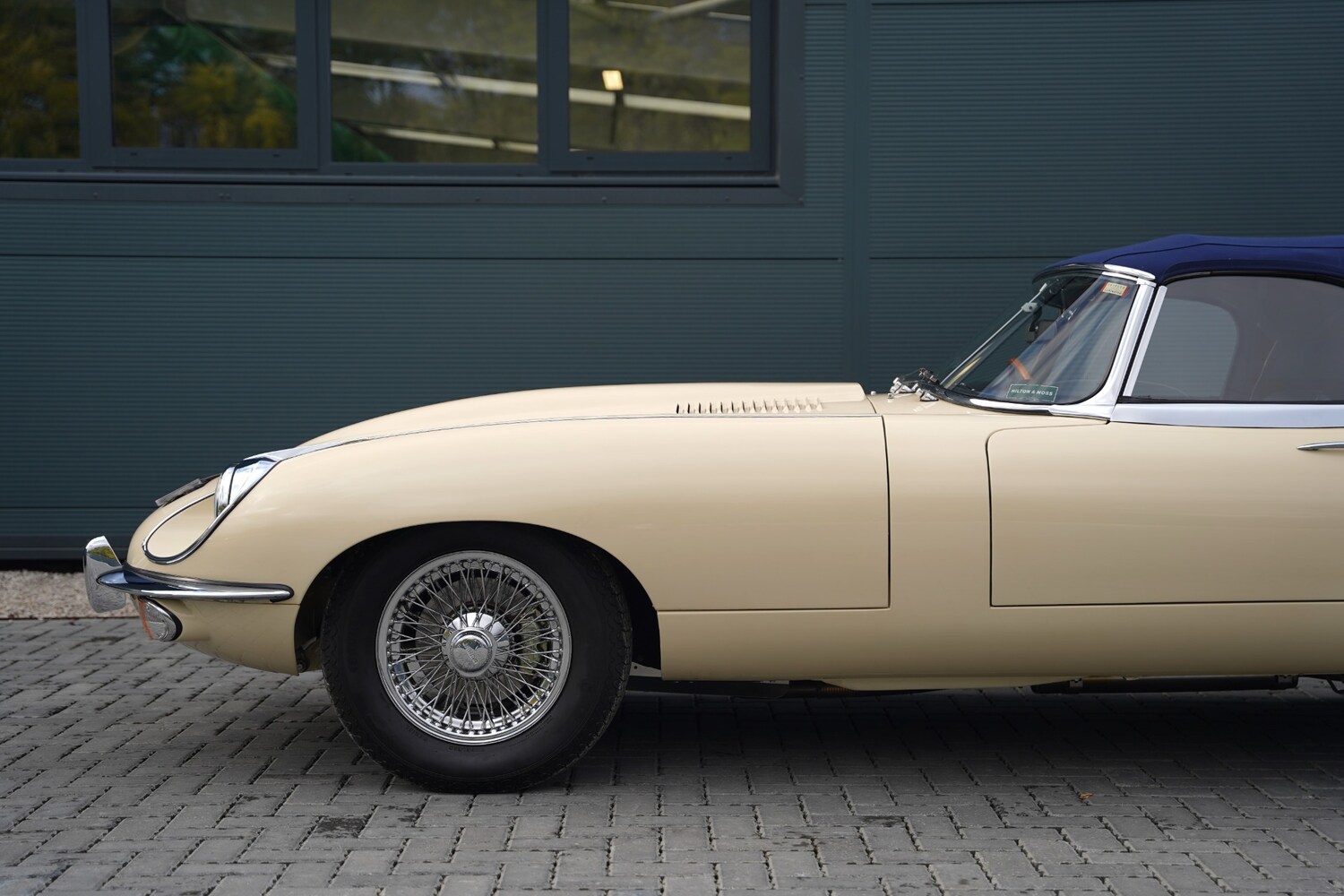 Used Jaguar E-Type 1969 for sale - 76397255: Photo 23