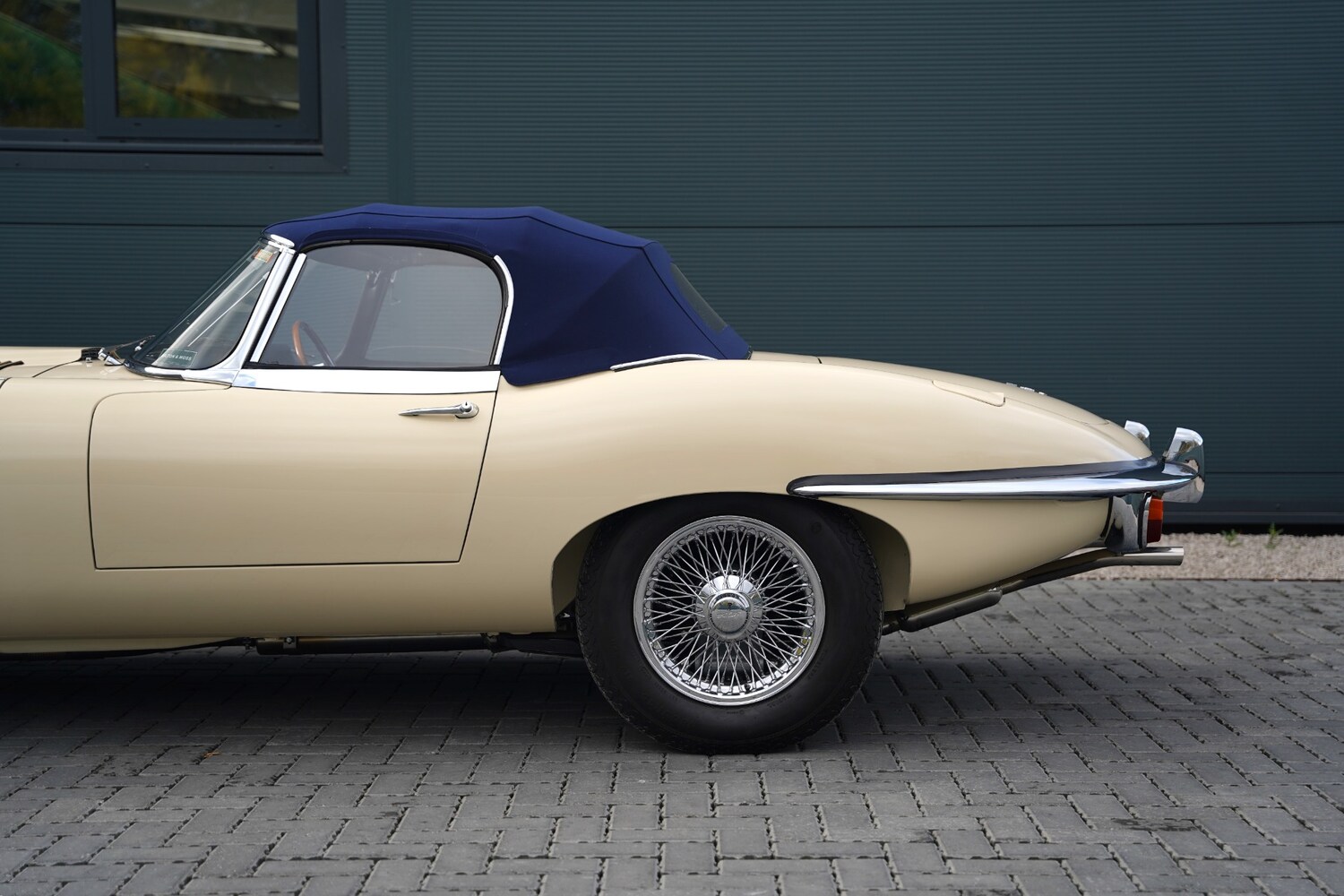 Used Jaguar E-Type 1969 for sale - 76397255: Photo 24