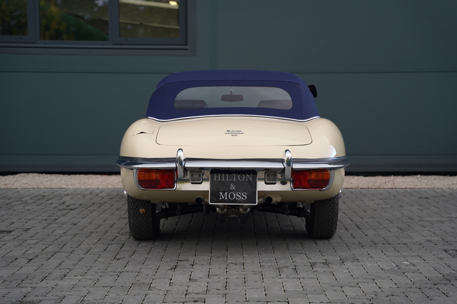 Used Jaguar E-Type 1969 for sale - 76397255: Photo 27