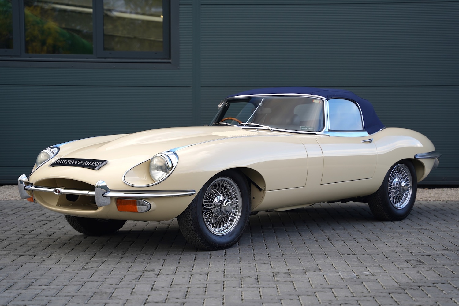 Used Jaguar E-Type 1969 for sale - 76397255: Photo 31