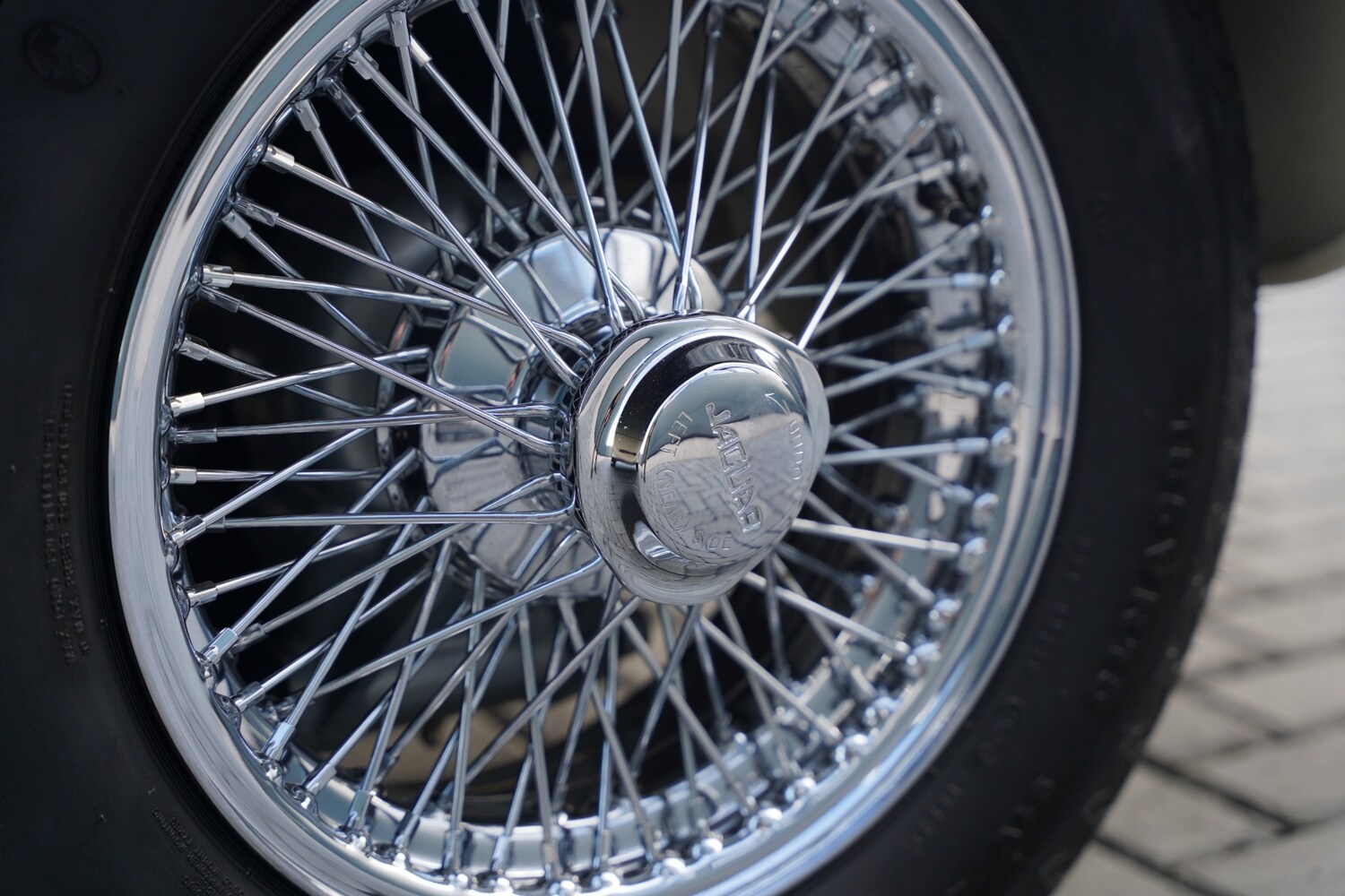 Used Jaguar E-Type 1969 for sale - 76397255: Photo 58