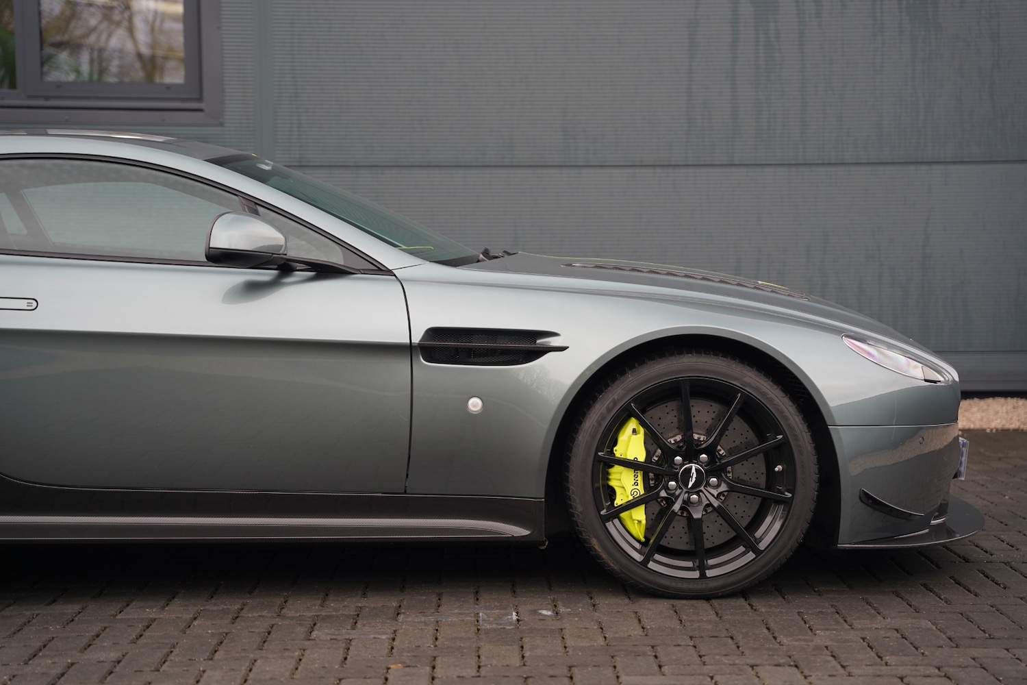 Used Aston Martin Vantage 2017 for sale - 77409829: Photo 24