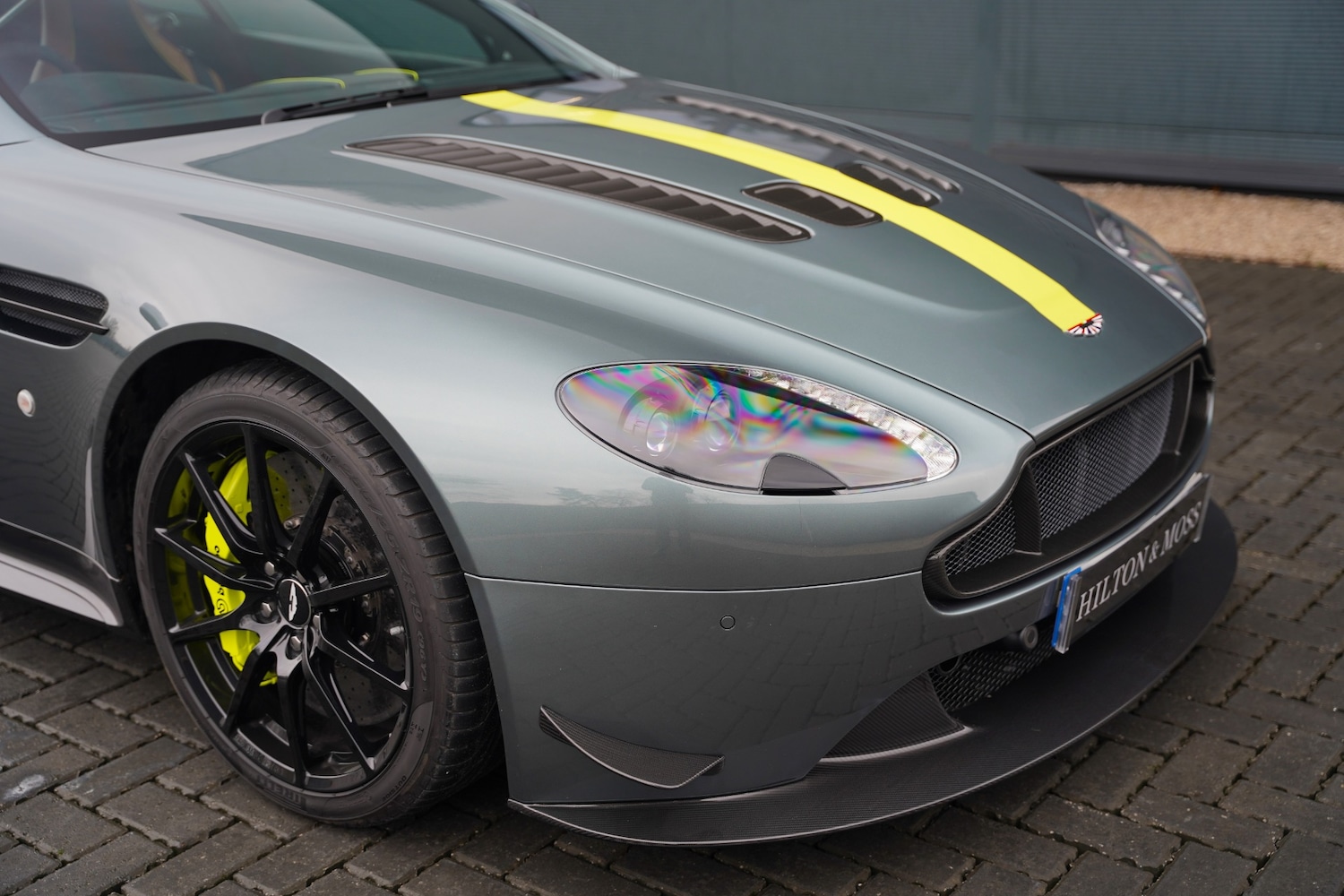 Used Aston Martin Vantage 2017 for sale - 77409829: Photo 25