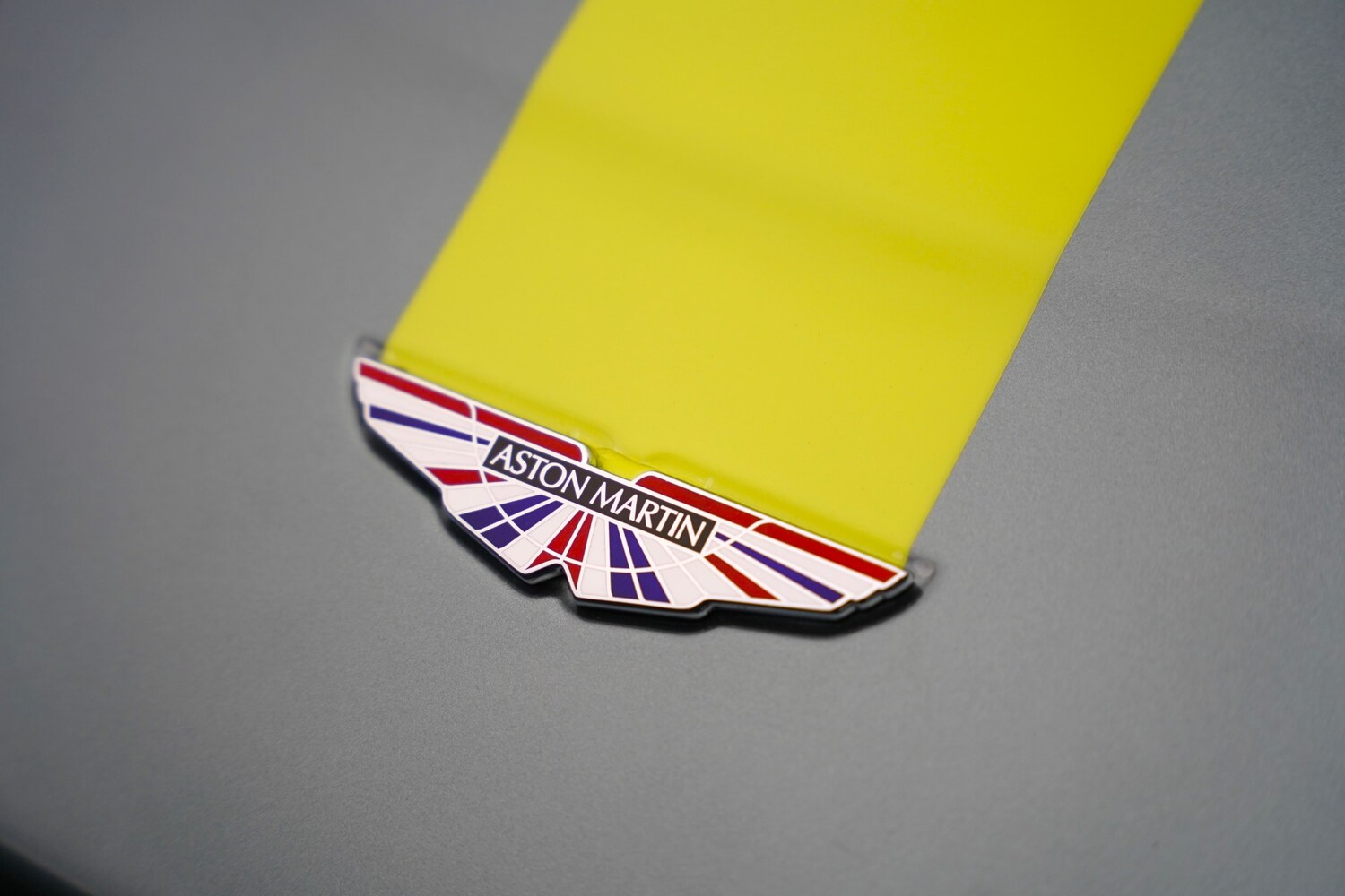 Used Aston Martin Vantage 2017 for sale - 77409829: Photo 31