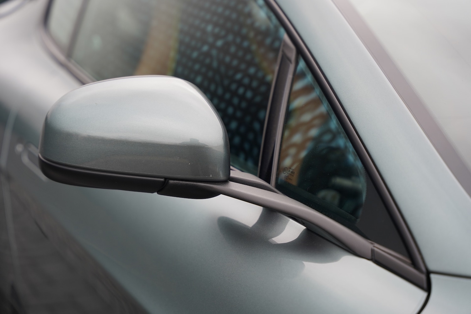 Used Aston Martin Vantage 2017 for sale - 77409829: Photo 41