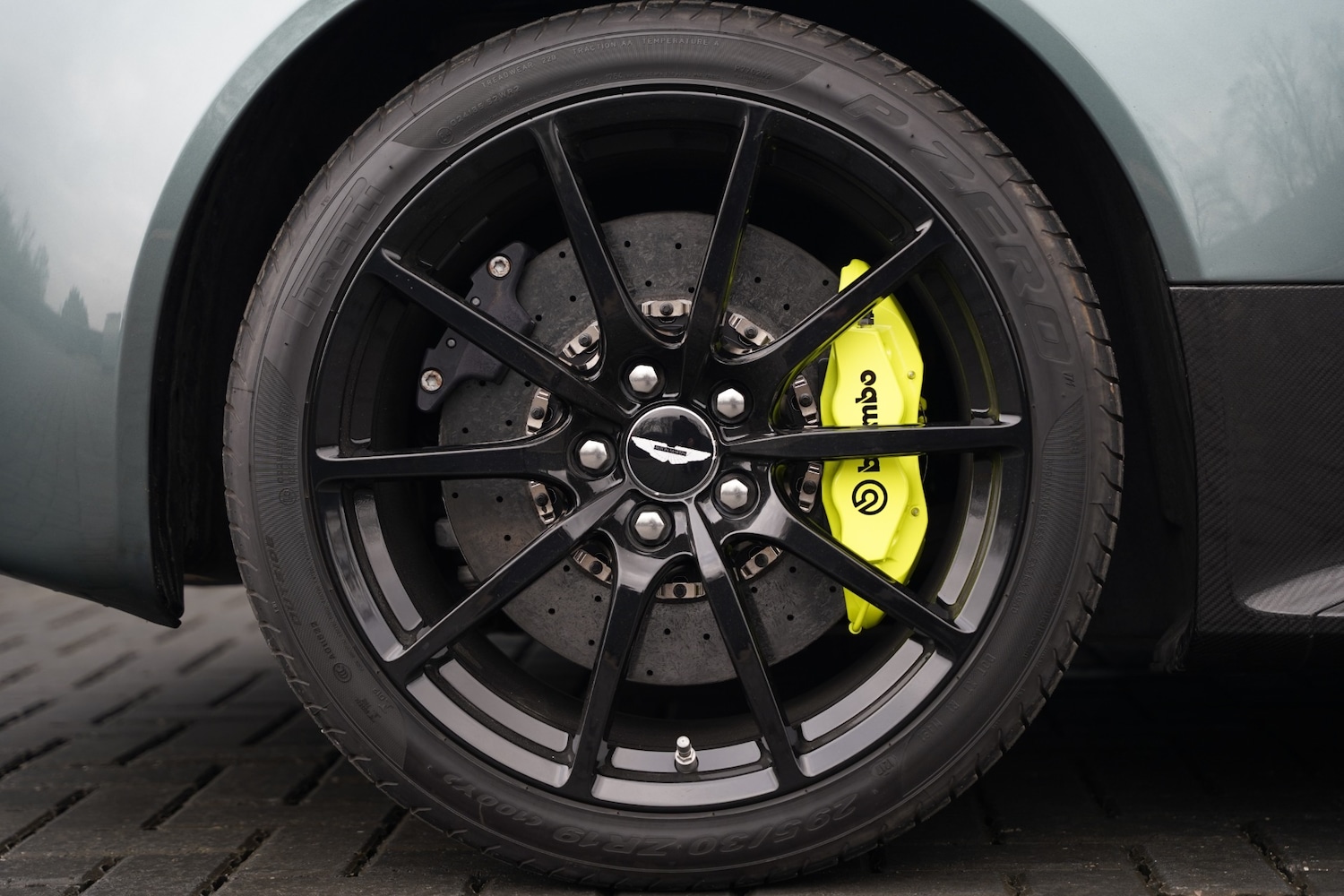 Used Aston Martin Vantage 2017 for sale - 77409829: Photo 48