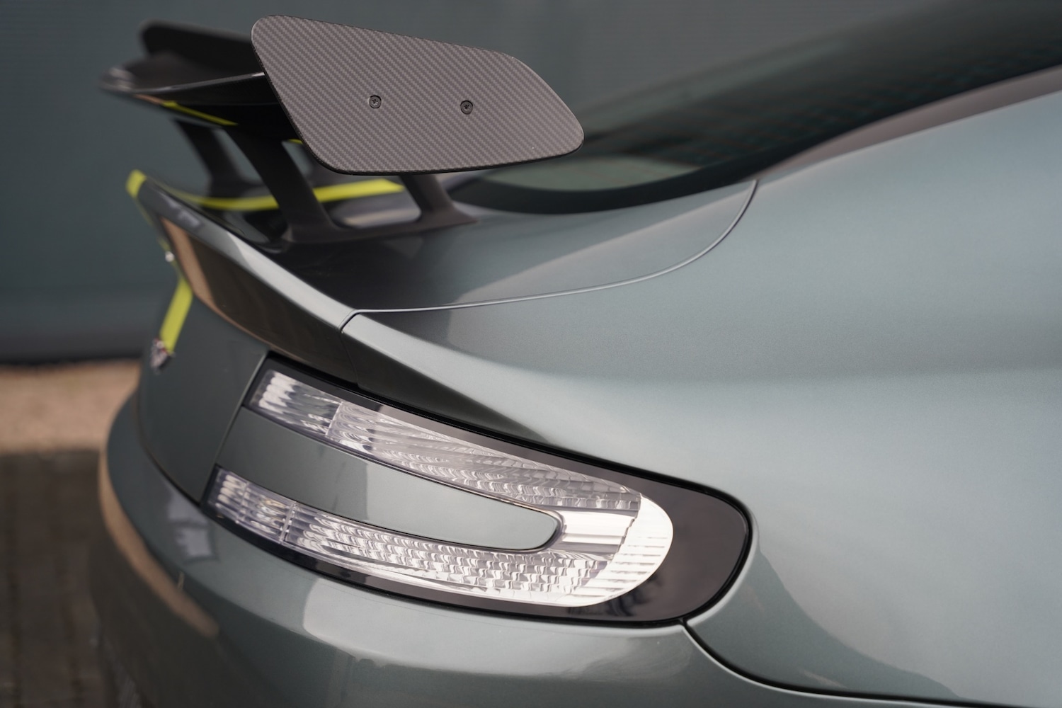 Used Aston Martin Vantage 2017 for sale - 77409829: Photo 64