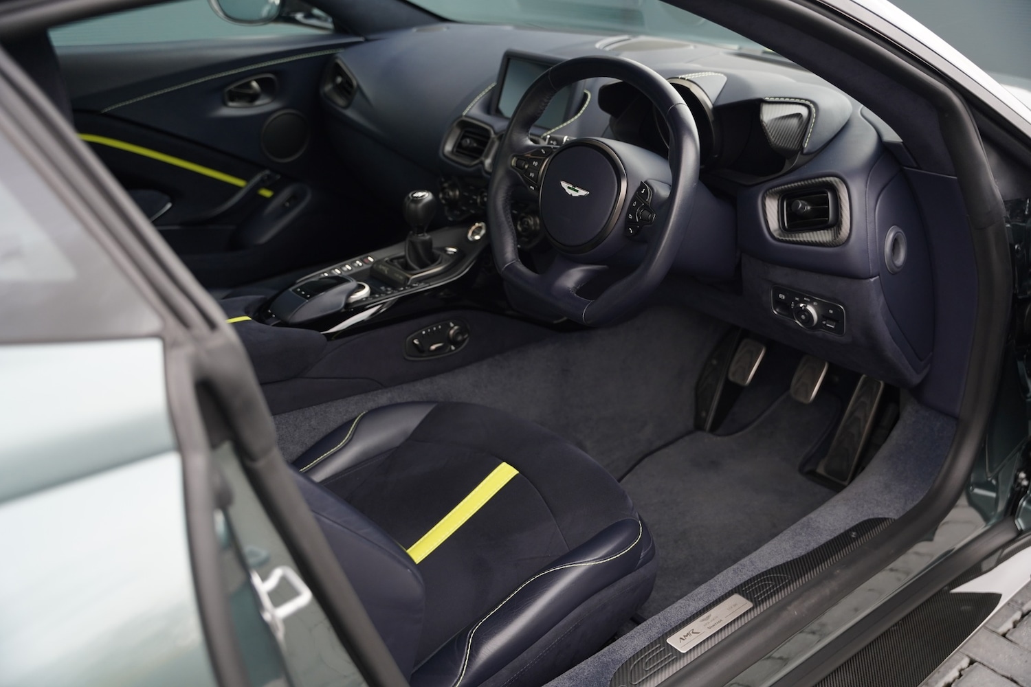 Used Aston Martin Vantage 2020 for sale - 76418619: Photo 12