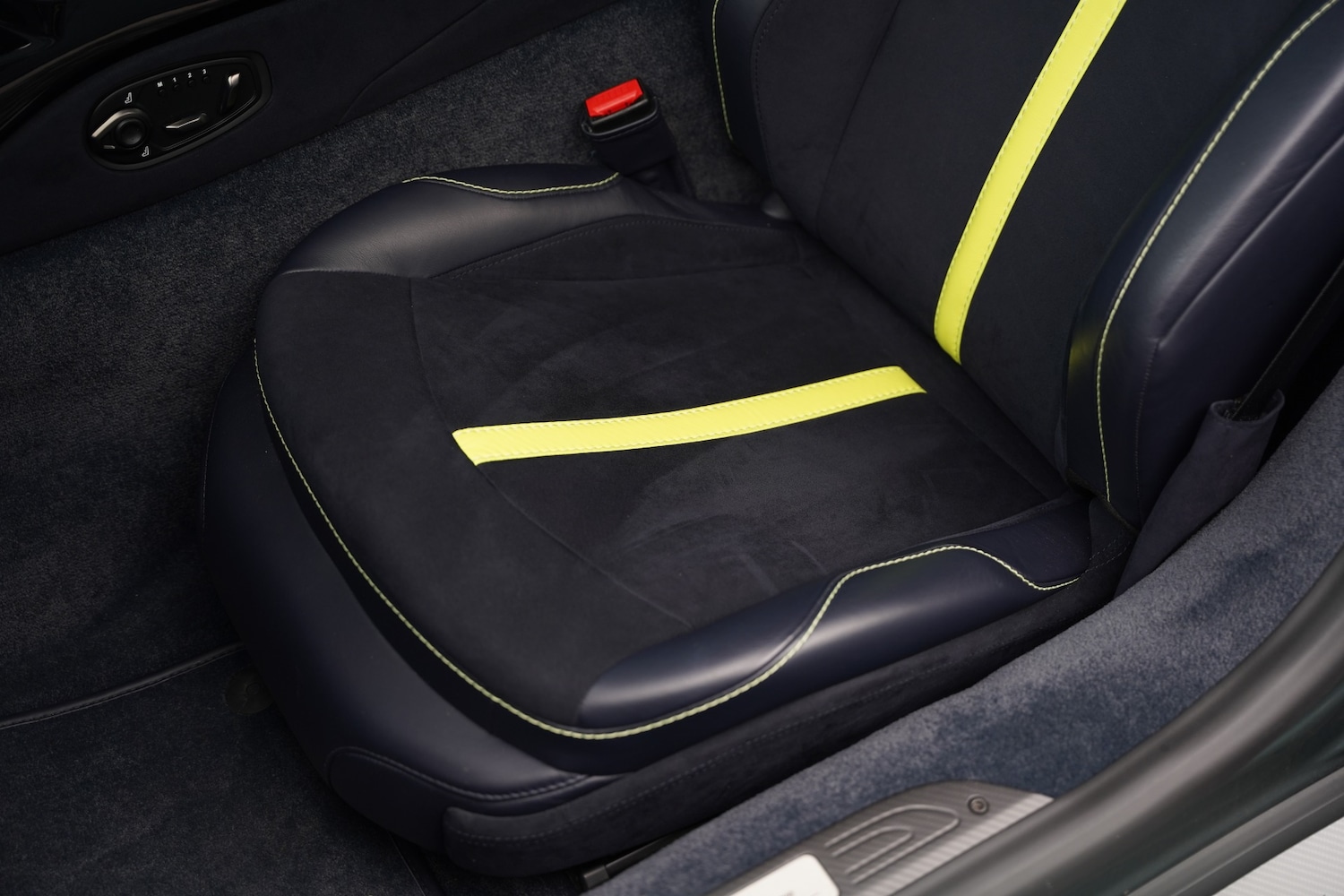 Used Aston Martin Vantage 2020 for sale - 76418619: Photo 20