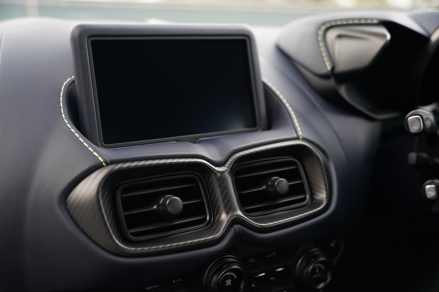 Used Aston Martin Vantage 2020 for sale - 76418619: Photo 84