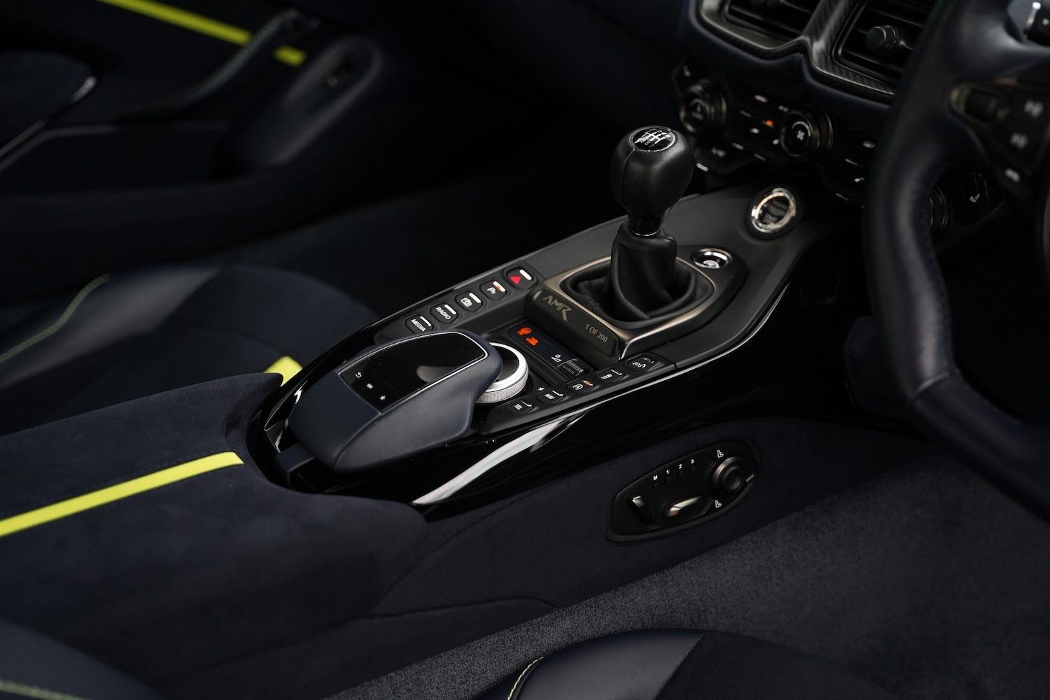 Used Aston Martin Vantage 2020 for sale - 76418619: Photo 93