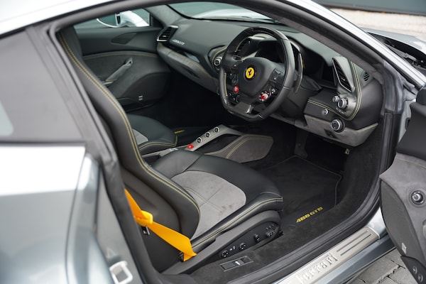 Used Ferrari 488 2022 for sale - 75396630: Photo 12