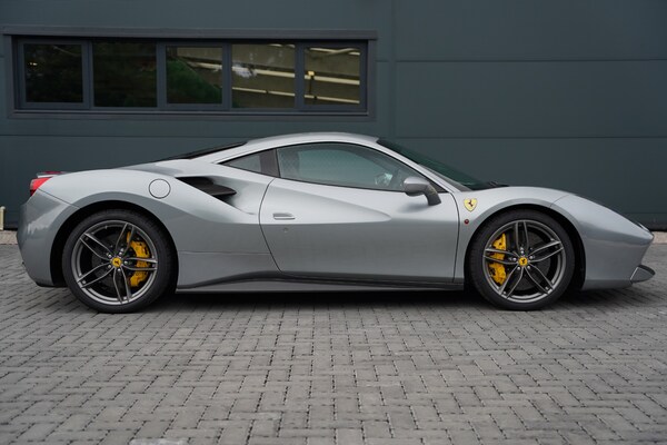 Used Ferrari 488 2022 for sale - 75396630: Photo 3