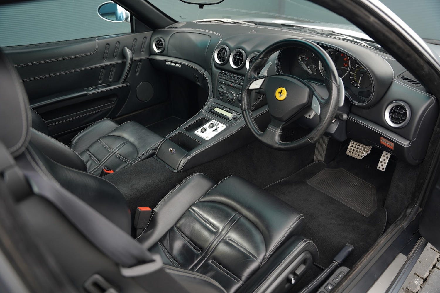 Used Ferrari 575M 2004 for sale - 78099060: Photo 12