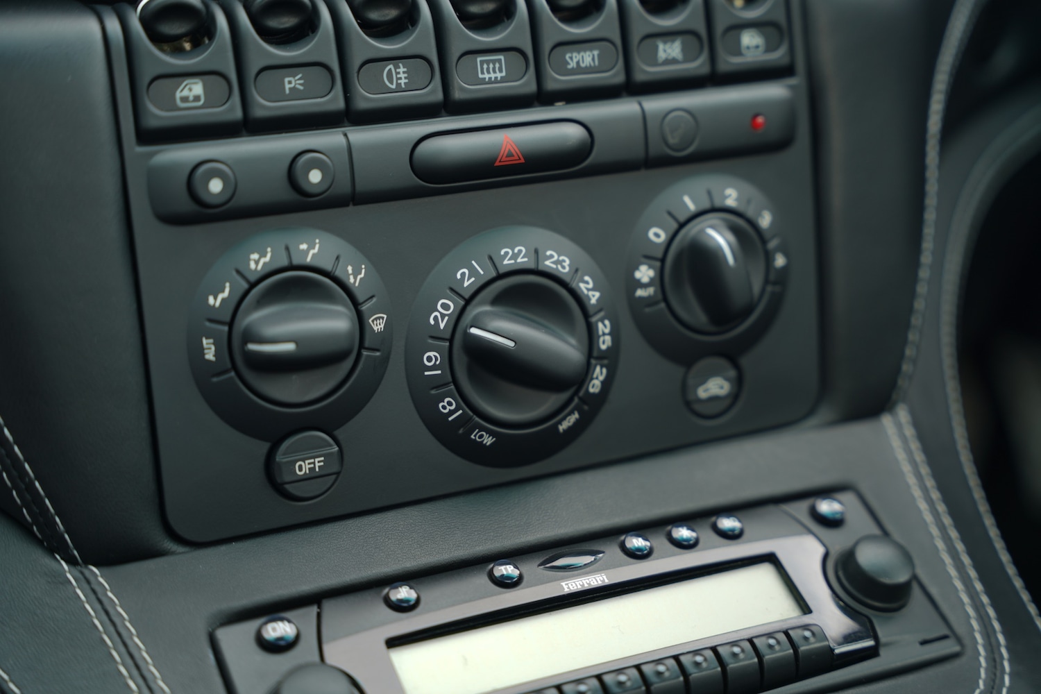 Used Ferrari 575M 2004 for sale - 78099060: Photo 85