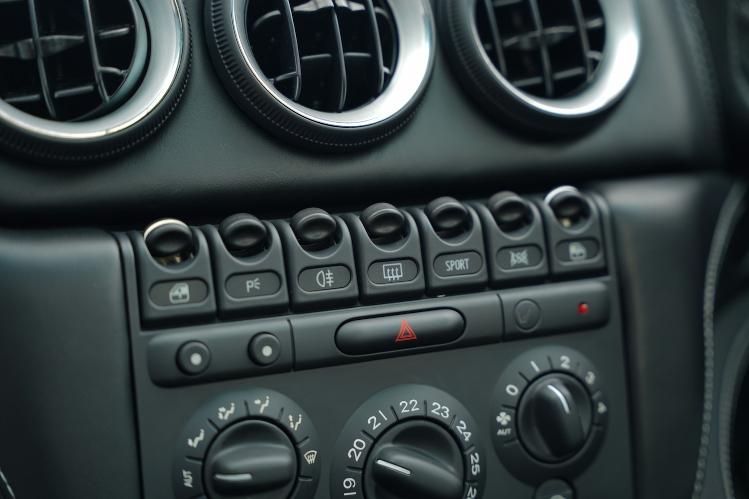 Used Ferrari 575M 2004 for sale - 78099060: Photo 87