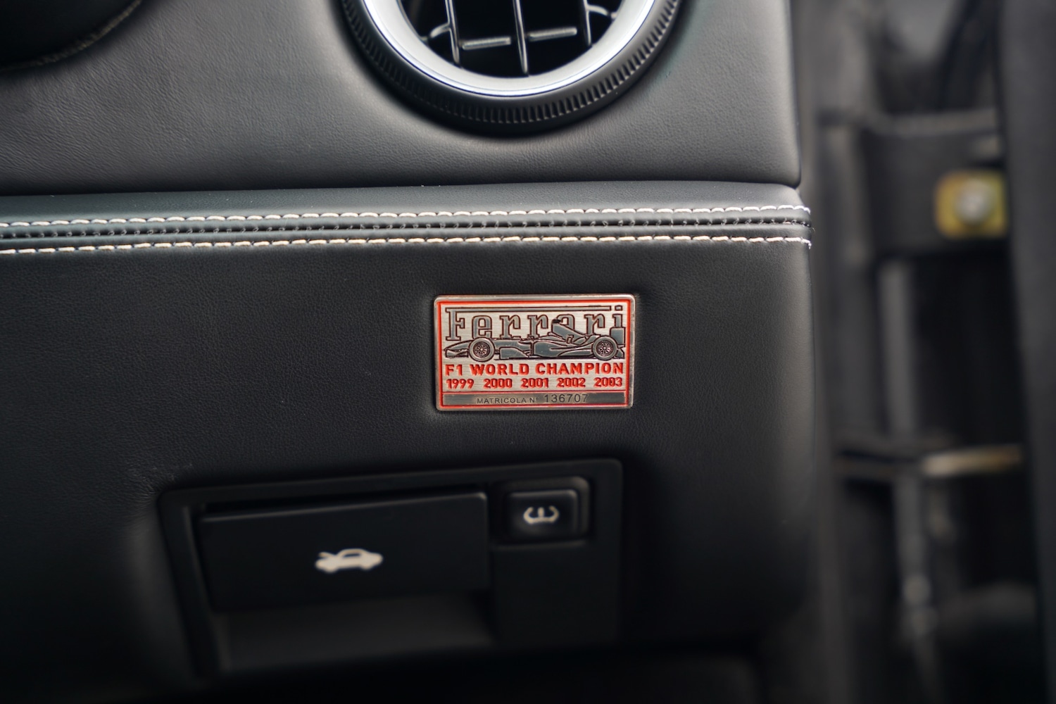 Used Ferrari 575M 2004 for sale - 78099060: Photo 88