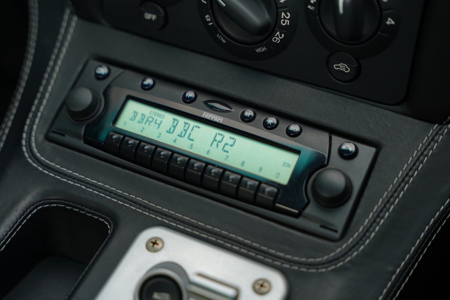 Used Ferrari 575M 2004 for sale - 78099060: Photo 93