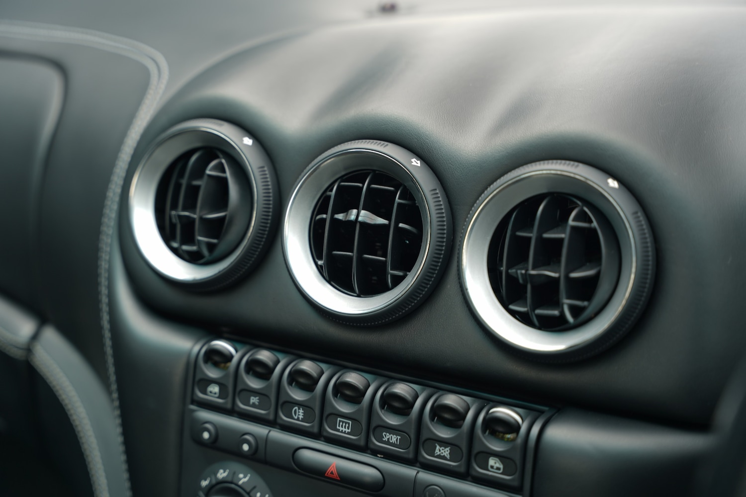 Used Ferrari 575M 2004 for sale - 78099060: Photo 94