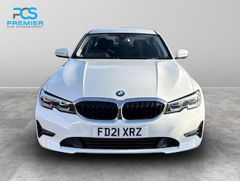 Used BMW 3 Series 2021 for sale - 77629981: Photo