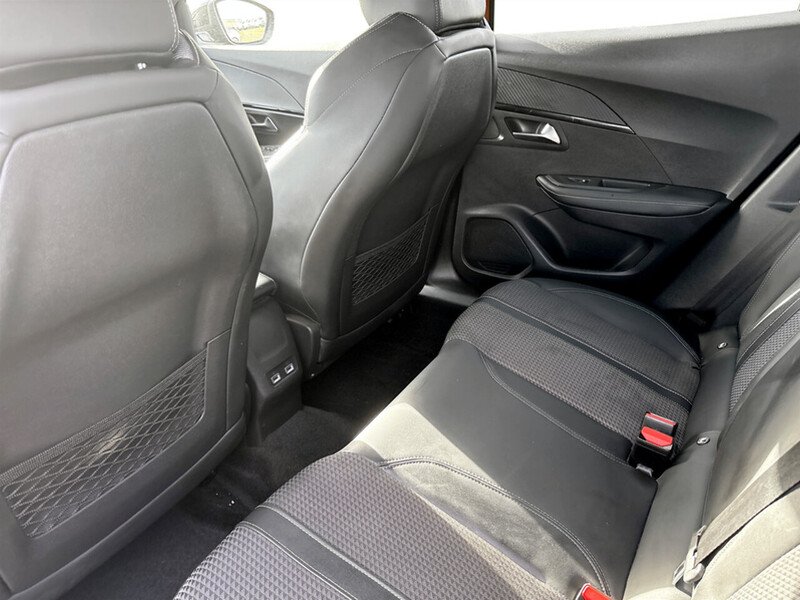 Used Peugeot 2008 2021 for sale - 77735180: Photo 44