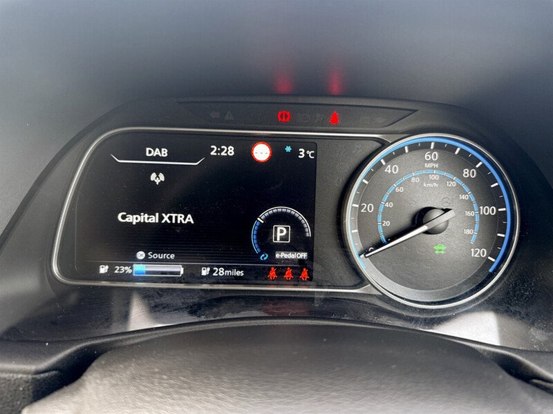 Used Nissan Leaf 2022 for sale - 77118202: Photo 30