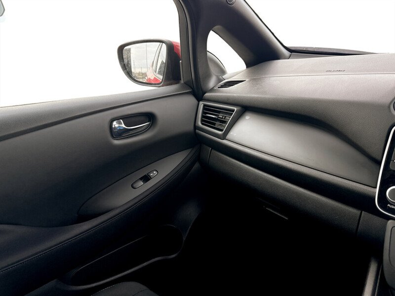 Used Nissan Leaf 2022 for sale - 77118202: Photo 31