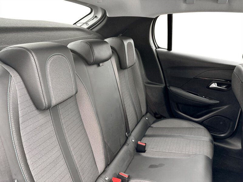 Used Peugeot E-208 for sale - 78144222: Photo 41