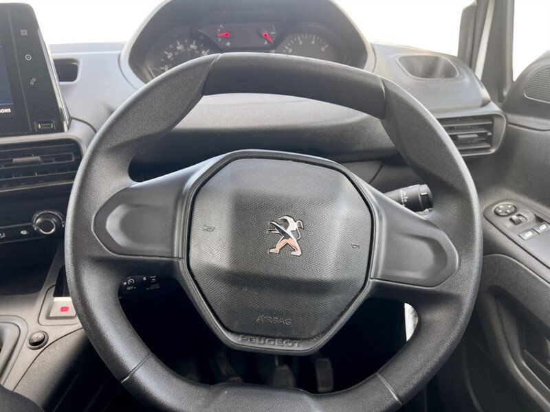 Vehicle 31