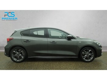 Used Ford Focus 2022 for sale - 78715413: Photo