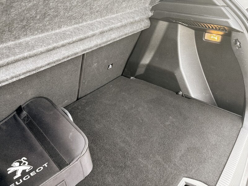 Used Peugeot E-2008 2021 for sale - 77983470: Photo 22