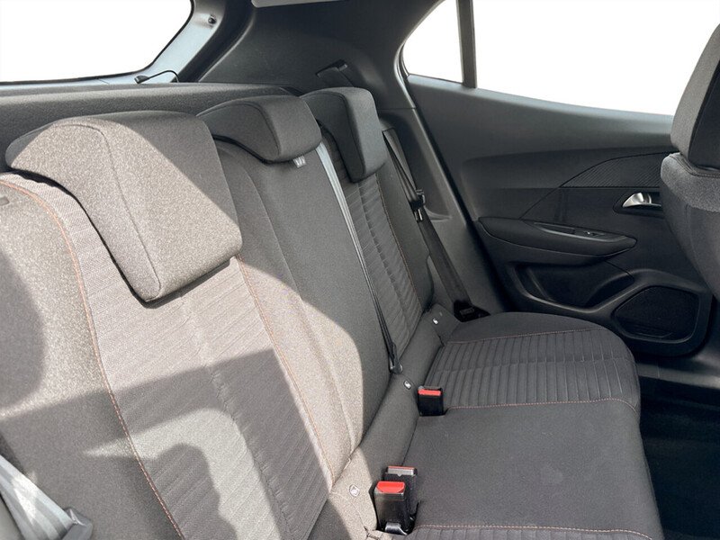 Used Peugeot E-2008 2021 for sale - 77983470: Photo 41