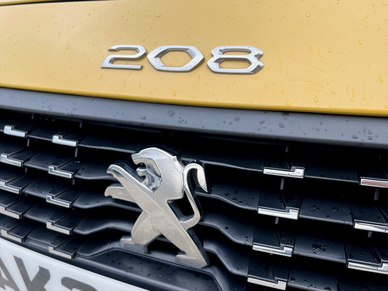 Used Peugeot 208 2023 for sale - 76598409: Photo 16