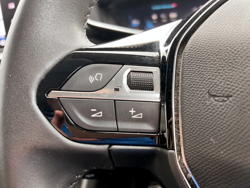 Used Peugeot 208 2023 for sale - 76598409: Photo 30