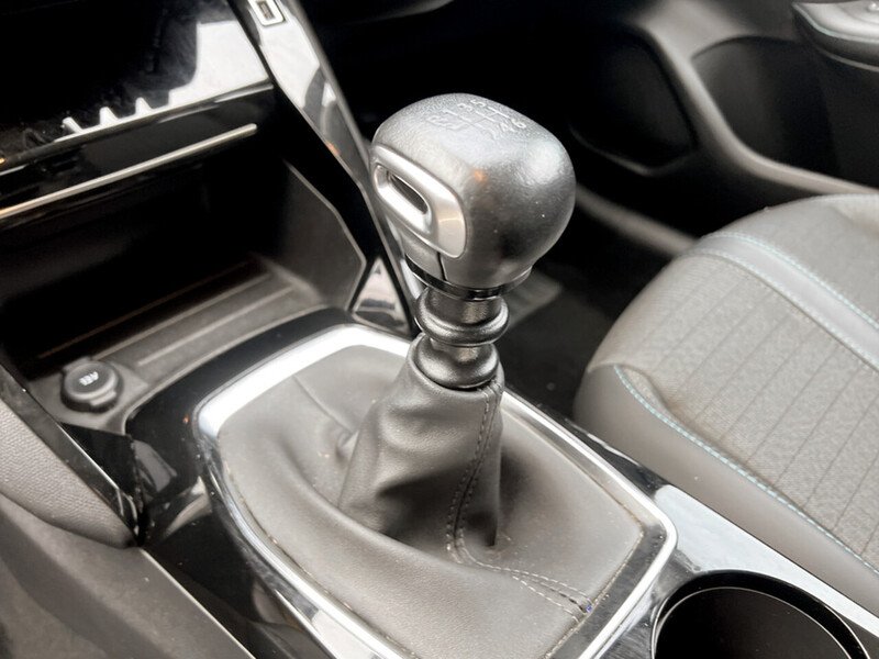 Used Peugeot 208 2023 for sale - 76598409: Photo 41