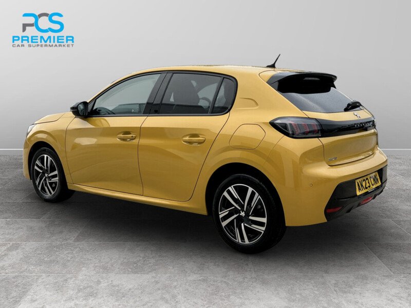 Used Peugeot 208 2023 for sale - 76598409: Photo 7