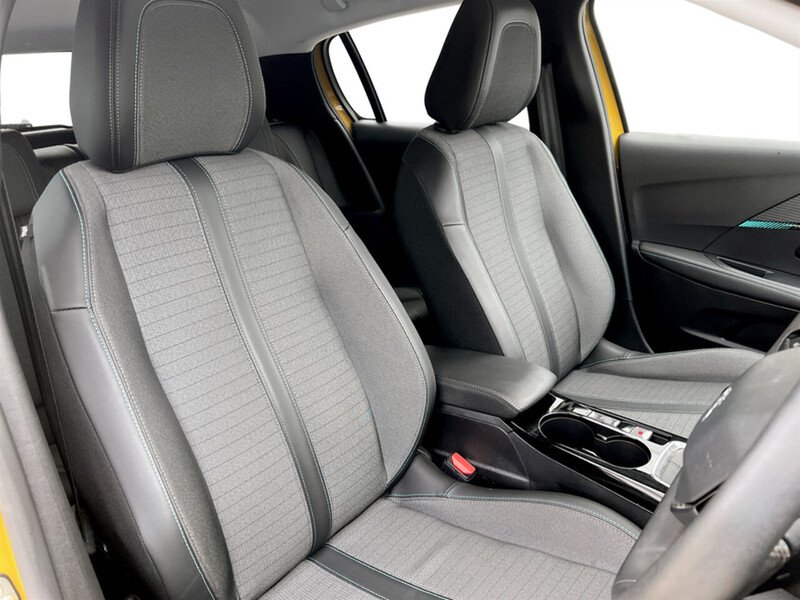 Used Peugeot 208 2023 for sale - 76598409: Photo 9