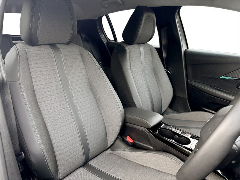 Used Peugeot 208 2023 for sale - 77632259: Photo 10