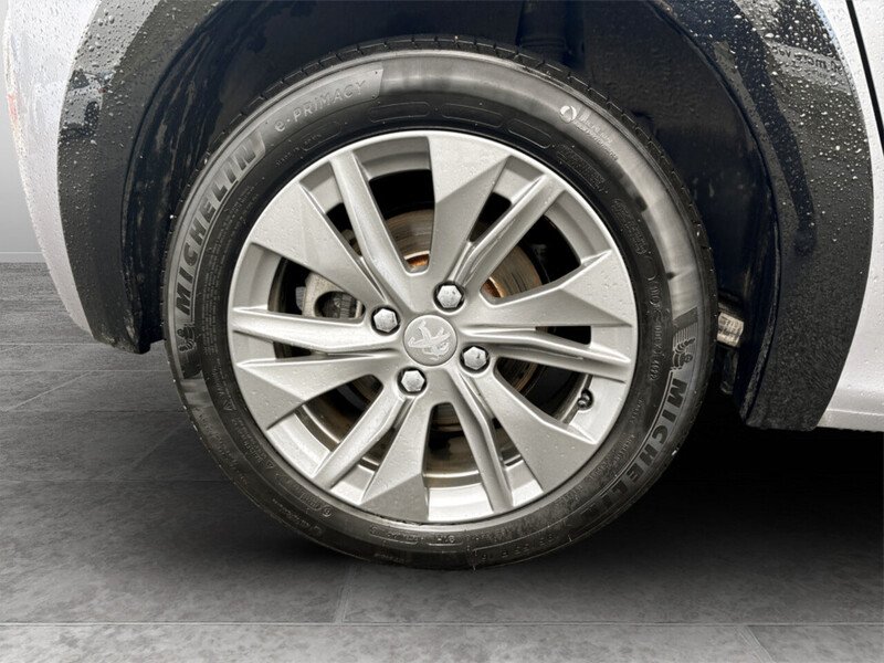 Used Peugeot 208 2023 for sale - 77632259: Photo 11