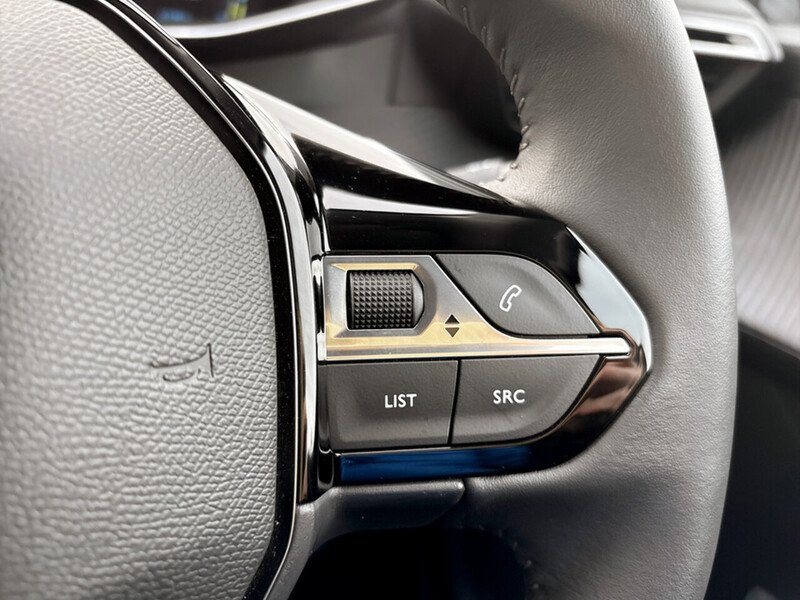 Used Peugeot 208 2023 for sale - 77632259: Photo 32