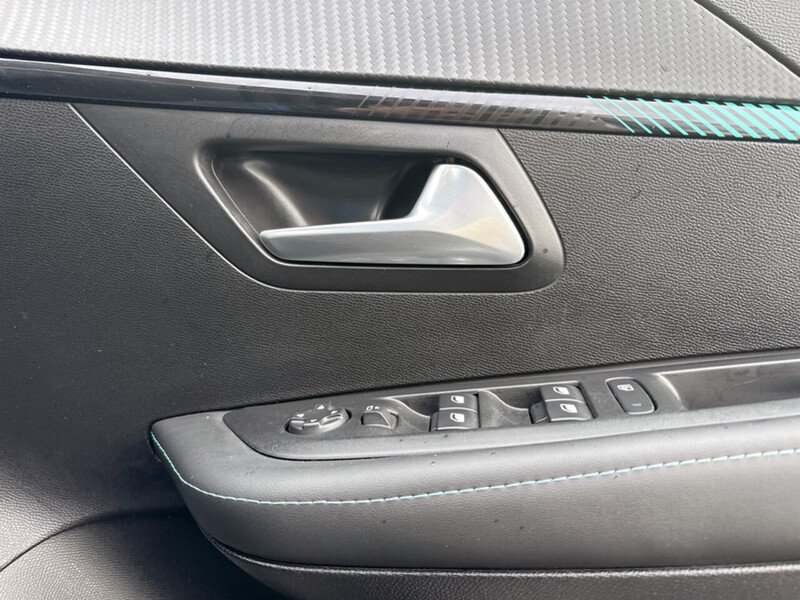 Used Peugeot 208 2023 for sale - 77632259: Photo 42