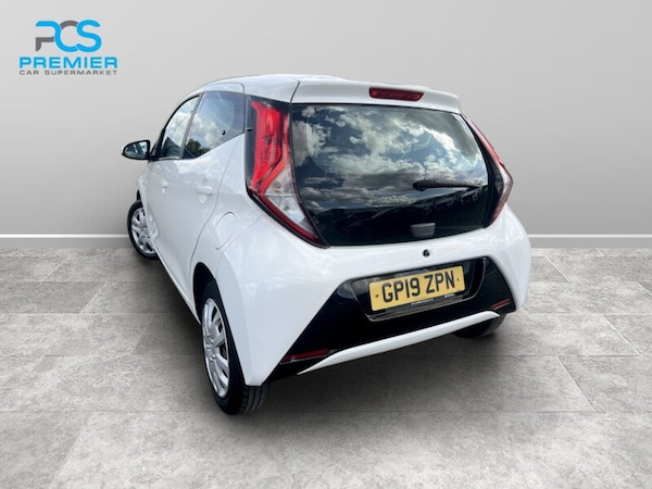 Used Toyota AYGO 2019 for sale - 76102093: Photo 21