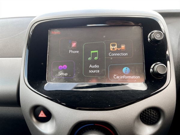 Used Toyota AYGO 2019 for sale - 76102093: Photo 32