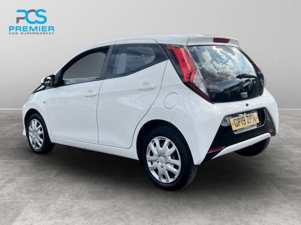Used Toyota AYGO 2019 for sale - 76102093: Photo 7