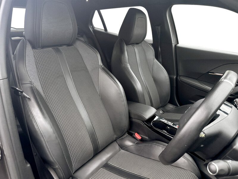 Used Peugeot 2008 2021 for sale - 77494338: Photo 9