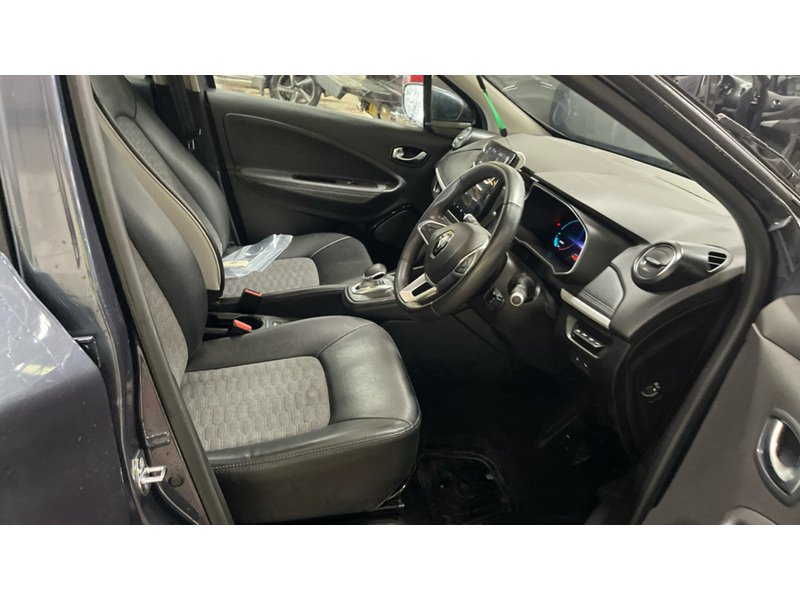 Used Renault Zoe 2022 for sale - 78201272: Photo 4