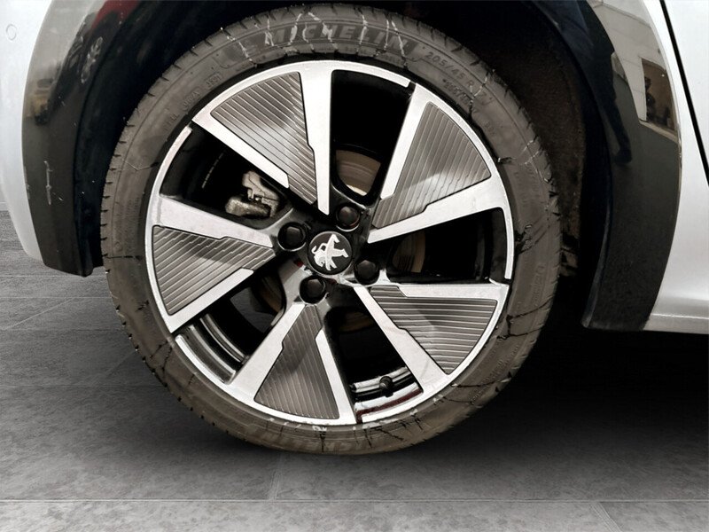 Used Peugeot 208 2021 for sale - 77375690: Photo 10