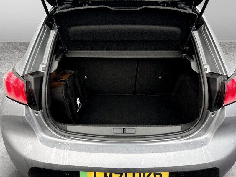 Used Peugeot 208 2021 for sale - 77375690: Photo 21